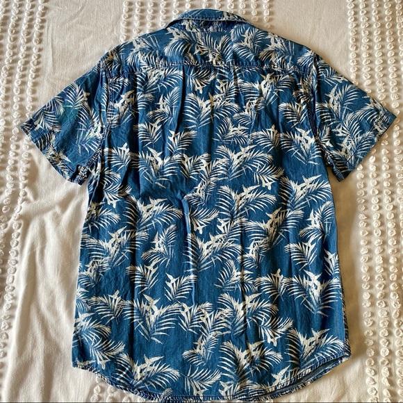 Express Medium Slim Fit Print Shirt - Picture 3 of 7